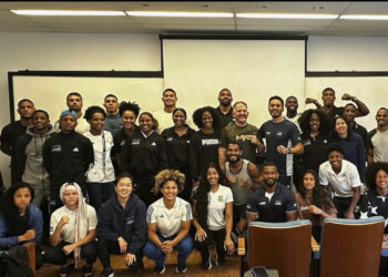Seleção se apresentou nesta segunda-feira - Foto: Divulgação/CBBoxe