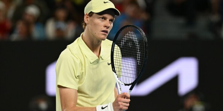 Jannik Sinner na grande final do Australian Open, contra Alexander Zverev