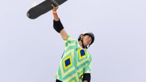 Augusto Akio obtém importante conquista para o skate brasileiro.