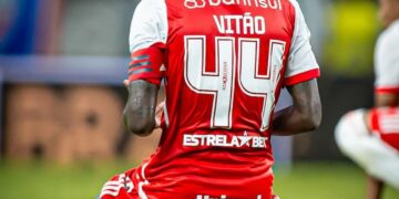 Vitão no Internacional - Fonte: @vitao44