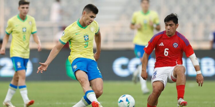 Lance de partida entre Brasil sub-20 e Chile sub-20