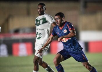 Lance de partida entre Sousa-PB e RB Bragantino