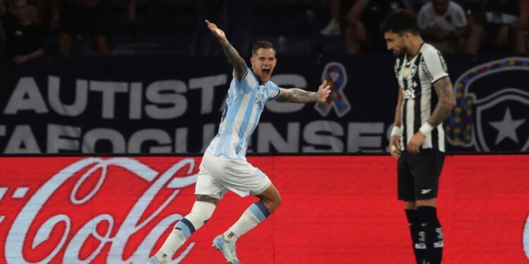 Lance de partida entre Botafogo e Racing-ARG