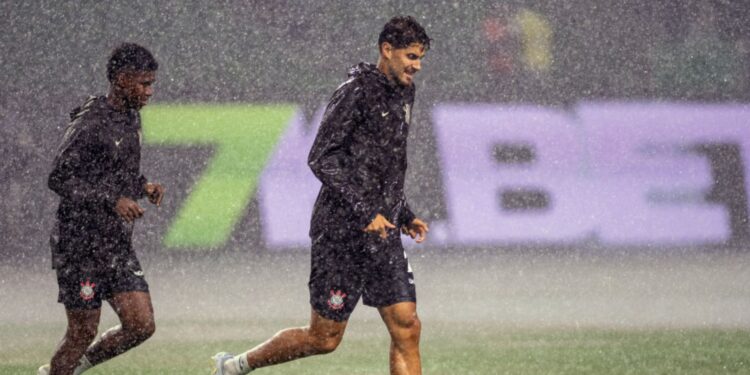 Pedro Raul pelo Corinthians.