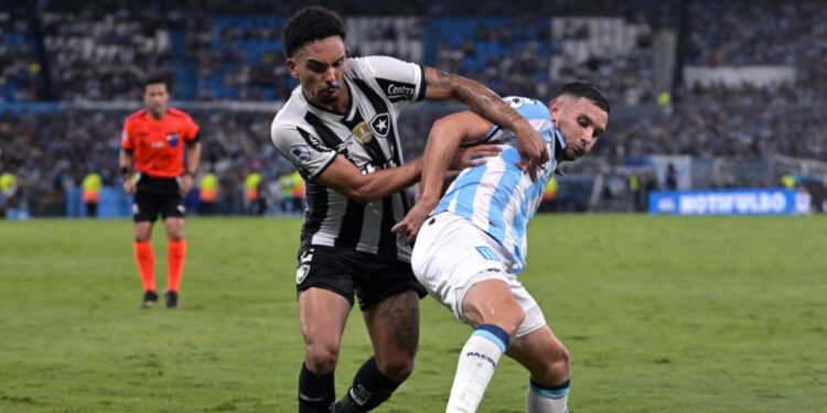 Botafogo e Racing decidem a Recopa.