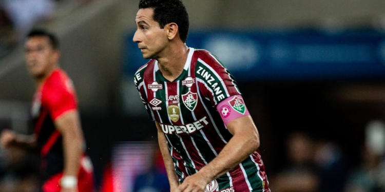 Fluminense anuncia retorno de Ganso aos gramados