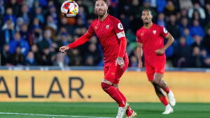 Top 10 jogadores que marcaram história pela indisciplina no futebol!