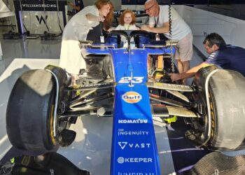 Lenda de volta! Villeneuve reassume papel na Williams quase três décadas depois