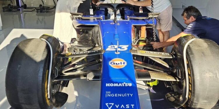 Lenda de volta! Villeneuve reassume papel na Williams quase três décadas depois