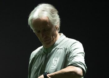 Flamengo quer Jorge Jesus de volta? Sua frase "já estive muito mais próximo" dá alguma pista?