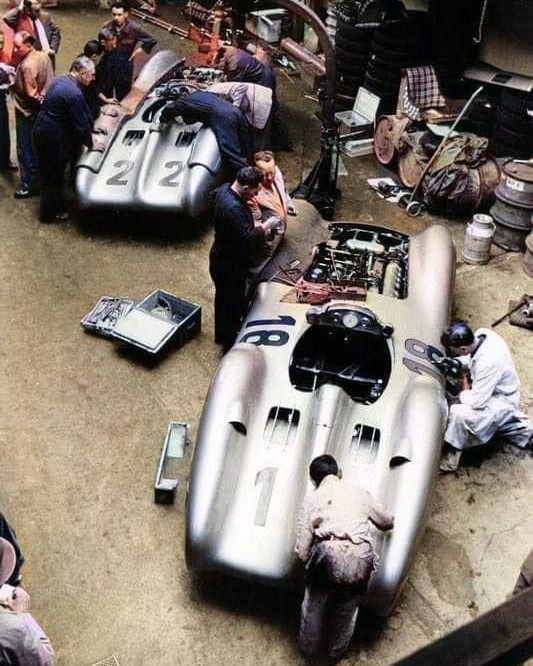 Créditos: @classiccars
