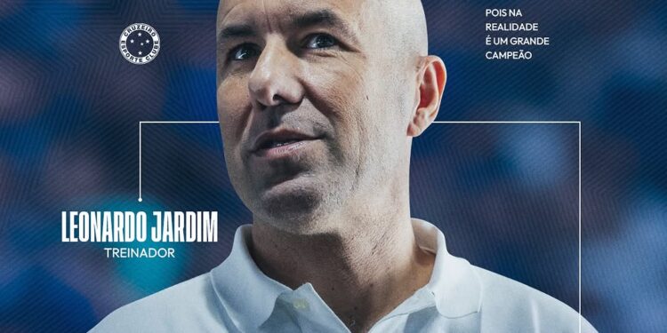 Declaração inesperada! Técnico do Cruzeiro destaca ponto forte de Botafogo e Flamengo