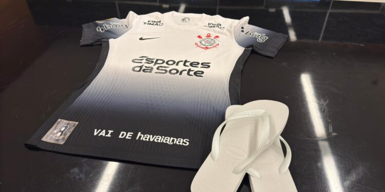 Polêmica com Mário Gobbi? Corinthians Faz Anúncio Surpreendente com Havaianas!