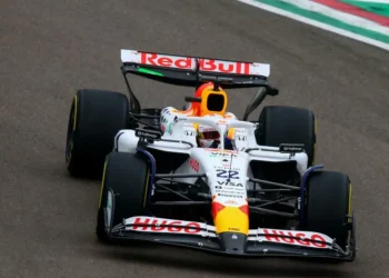 Carro novo na pista! Racing Bulls aposta alto em Ímola com Tsunoda
