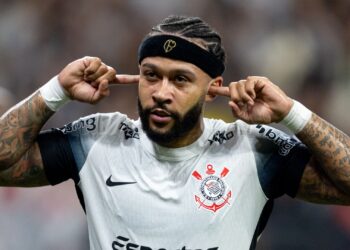 Corinthians classificado para o mata-mata do Paulistão 2025.