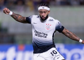 Memphis Depay no Corinthians.