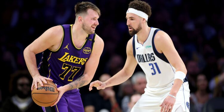 Luka Doncic enfrenta os Mavericks na NBA