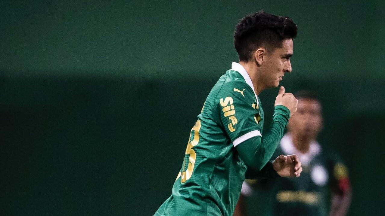 Indicação de Abel causa prejuízo milionário ao Palmeiras e amplia problemas