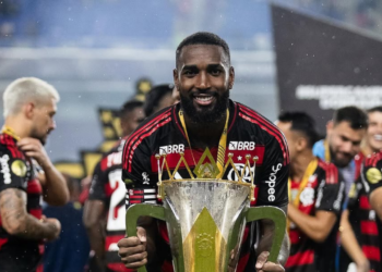 Zenit aumenta proposta e quer tirar Gerson do Flamengo, veja valores