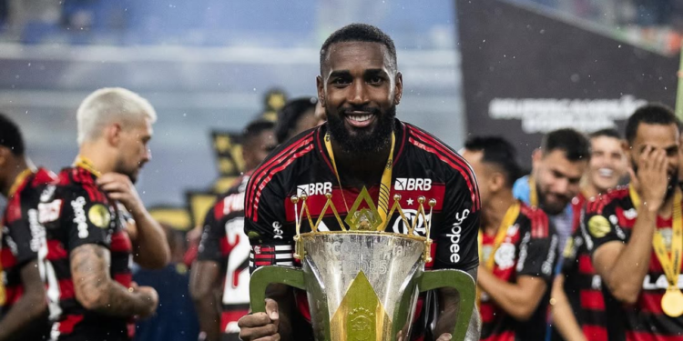 Zenit aumenta proposta e quer tirar Gerson do Flamengo, veja valores