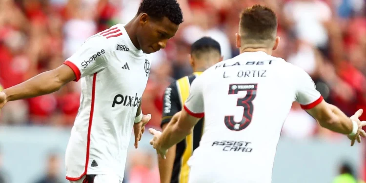 Flamengo precisa pagar valor milionário por meta atingida por Gonzalo Plata
