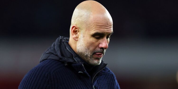 Guardiola durante Arsenal x City, no Emirates Stadium