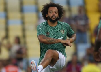 Marcelo anuncia aposentadoria.