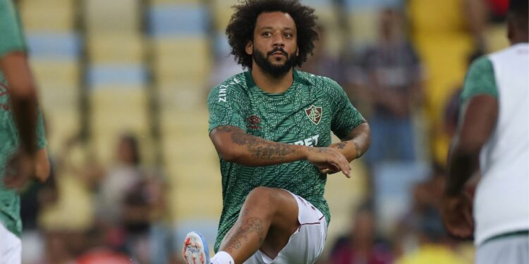 Marcelo anuncia aposentadoria.