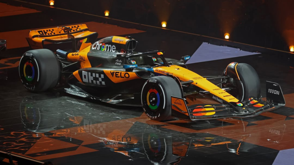 Ferrari choca e McLaren mantém tradição, veja todos os carros da F1 2025