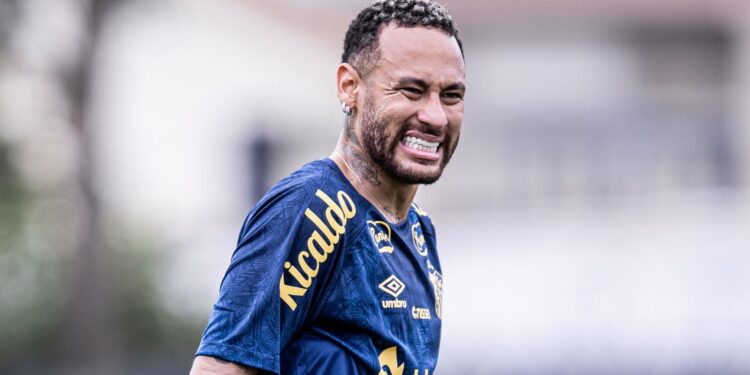 Neymar em treinamento do Santos, no CT Rei Pelé