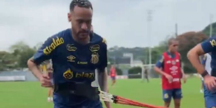 Neymar no treino com o Santos.