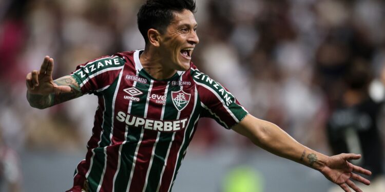 Germán Cano comemorando gol do Fluminense contra o Vasco