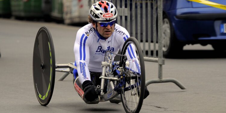 Alex Zanardi e sua história de ex-píloto da Indy para campeão paralímpico