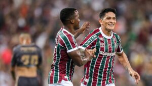 Germán Cano, do Fluminense, comemora gol marcado contra o Volta Redonda