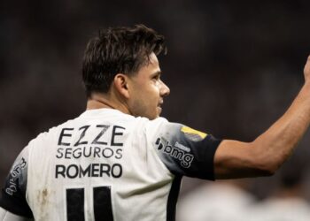Ángel Romero, do Corinthians, comemora gol marcado contra o Mirassol