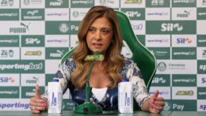 Leila Pereira, presidente do Palmeiras, concede entrevista coletiva