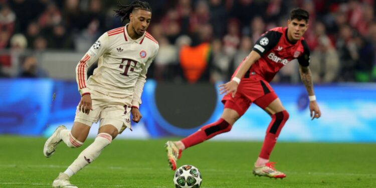 Lance de partida entre Bayern de Munique e Bayer Leverkusen