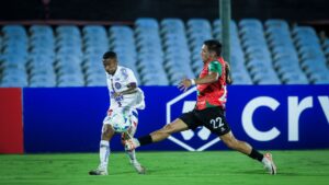 Lance de partida entre Boston River-URU e Bahia