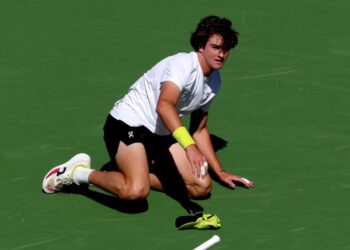 João Fonseca em ação em Indian Wells