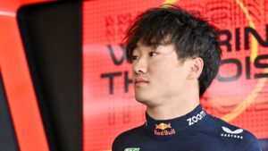 Tsunoda assume assento na Red Bull