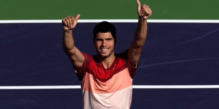 Carlos Alcaraz segue em Indian Wells