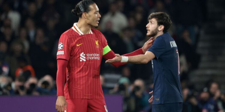 Liverpool e PSG decidem vaga em Anfield