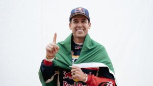 Lucas Moraes é premiado novamente no Capacete de Ouro