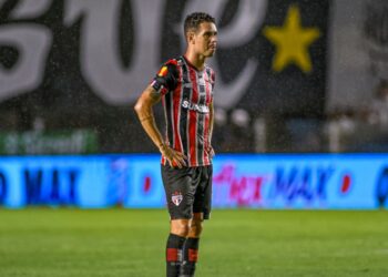 São Paulo espera ter Oscar na Libertadores