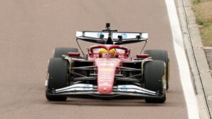 Hamilton durante testes privados da Ferrari.
