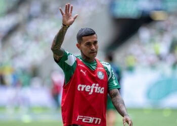 Dudu foi uma das contratações do Palmeiras realizadas com o aporte da Crefisa.