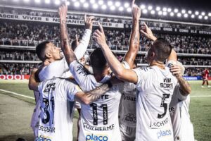 Duelo de gigantes! O que esperar de Santos x Bragantino?