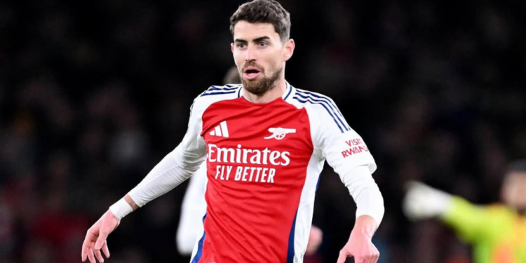 Jorginho está perto de assinar com o Flamengo? Entenda o cenário