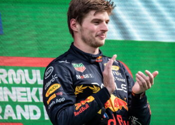 Conheça a história de Max Verstappen, atual campeão da Fórmula 1