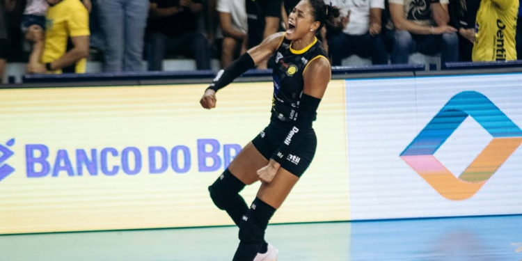 Veja a classificação da Superliga Feminina após 19 rodadas, Praia Clube lidera